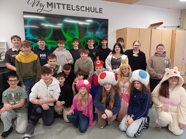 Kleidertauschparty & Faschingsgaudi