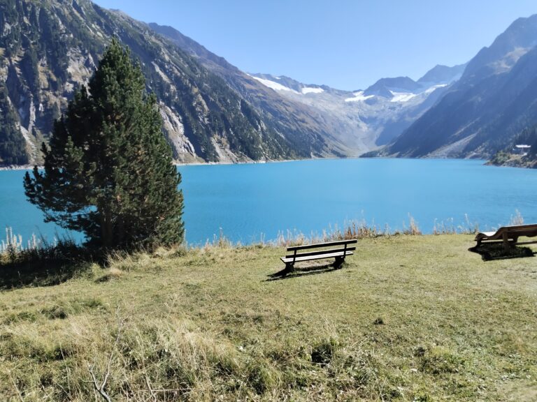 Traumhafte Herbstwanderung mit Übernachtung auf der Olpererhütte